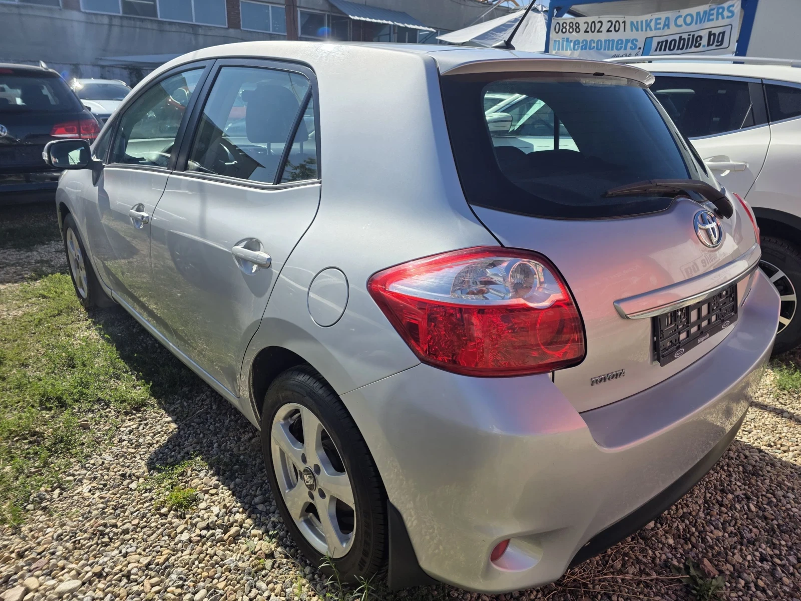 Toyota Auris 1.6 FACELIFT, NAVI - изображение 6