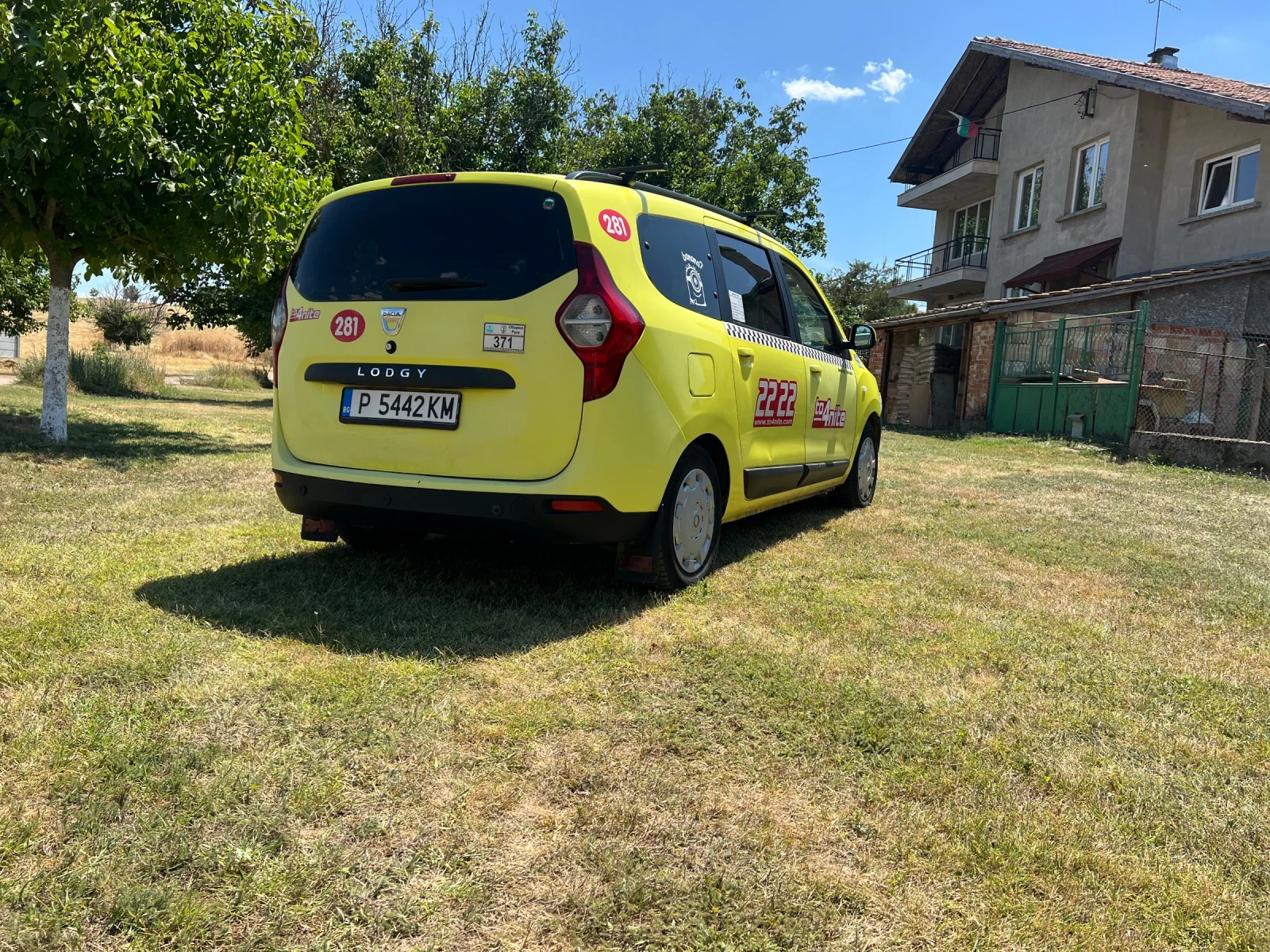 Dacia Lodgy 1.2tce - изображение 3