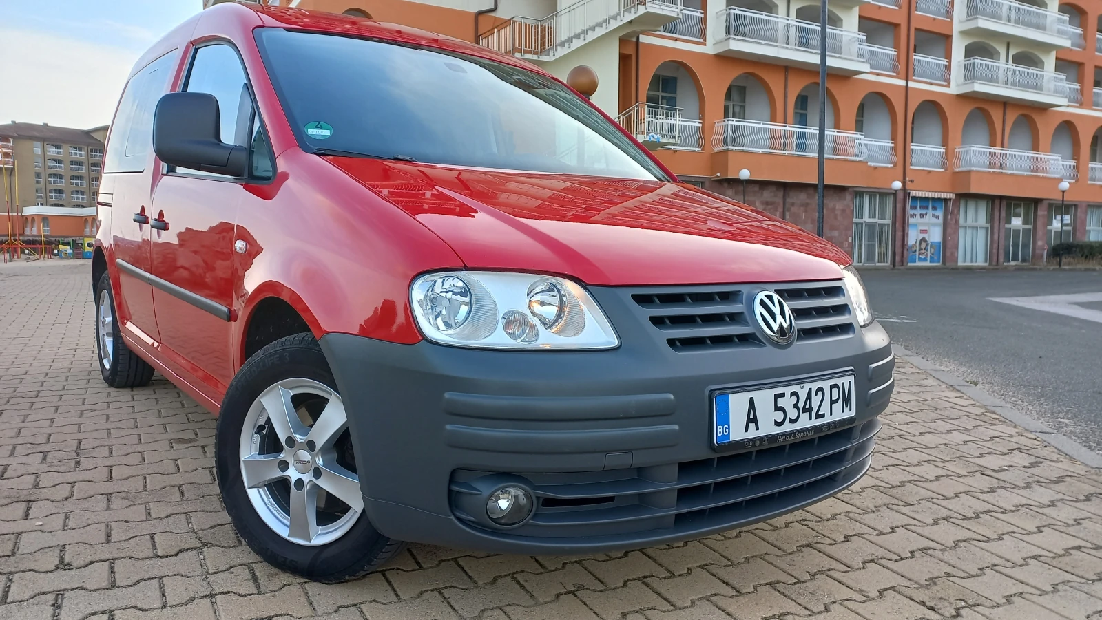 VW Caddy Метан 2. 0i 109 p. s Life Eco Fuel - изображение 3