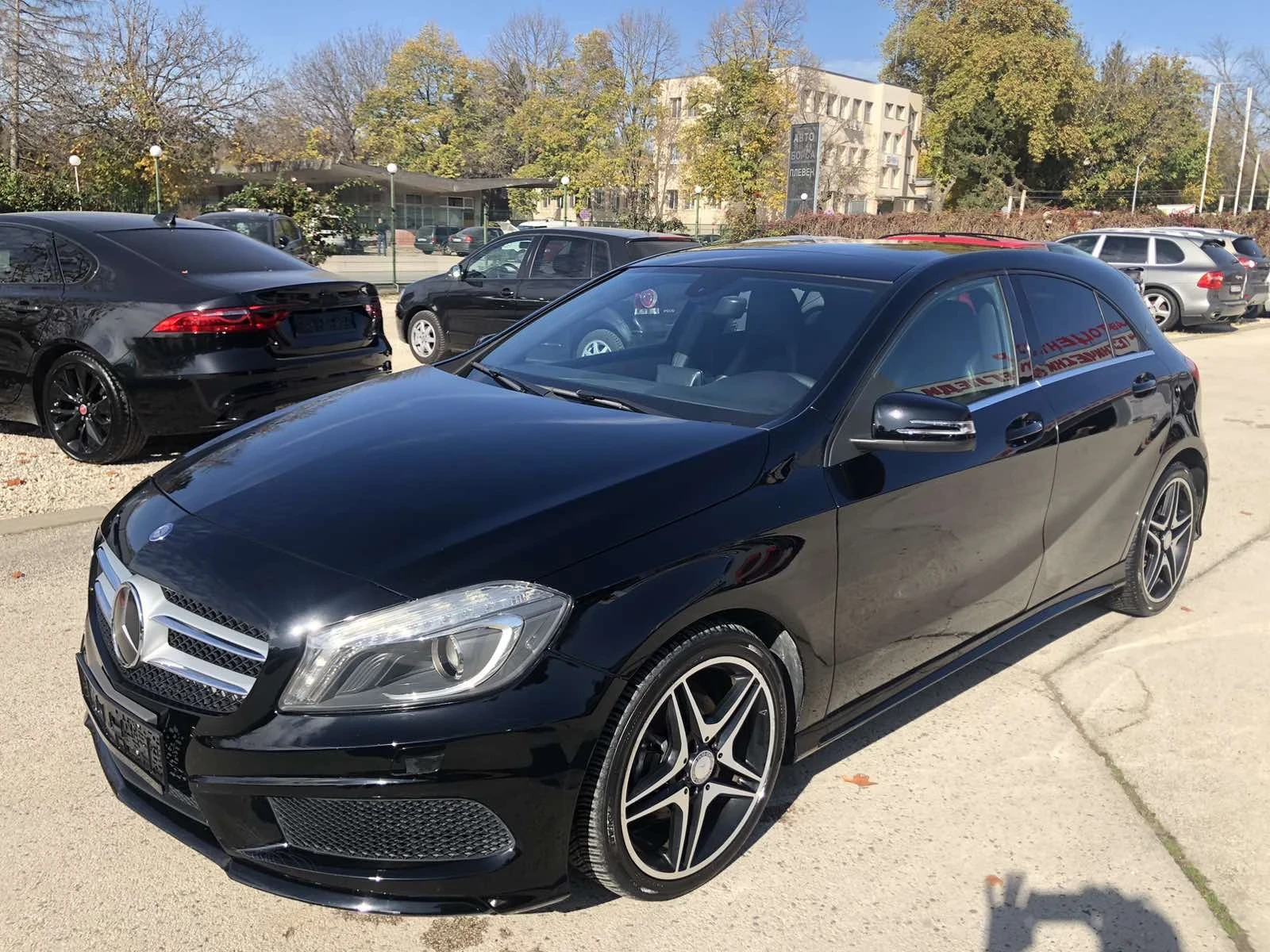 Mercedes-Benz A 200 AMG* Pano* Camera* Distronic* Full led * Автомат - изображение 3