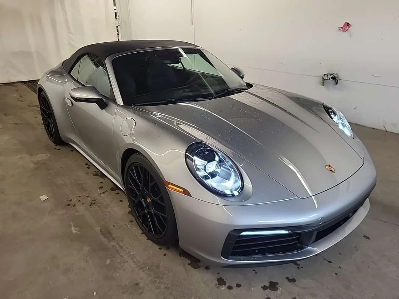 Porsche 911 CARRERA 4S * 360 КАМЕРИ * 2 КЛЮЧА* CARFAX *  - изображение 2