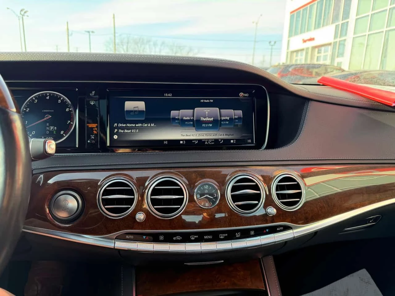 Mercedes-Benz S 550 * CARFAX * Дистроник * Burmester * Обдухване * , снимка 14 - Автомобили и джипове - 54060284