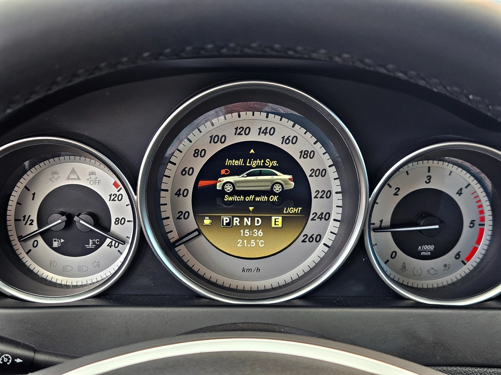 Mercedes-Benz C 220 AMG/AVANTGARDE/FACE/GERMANY/7G-TRON/ADAPT LIGHT/LI, снимка 11 - Автомобили и джипове - 54125996