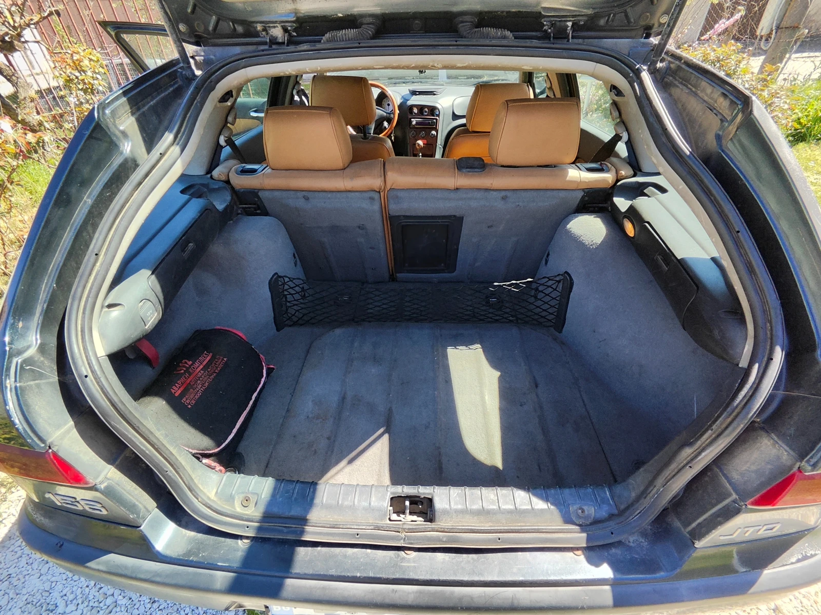 Alfa Romeo 156 sportwagon, снимка 11 - Автомобили и джипове - 54368277