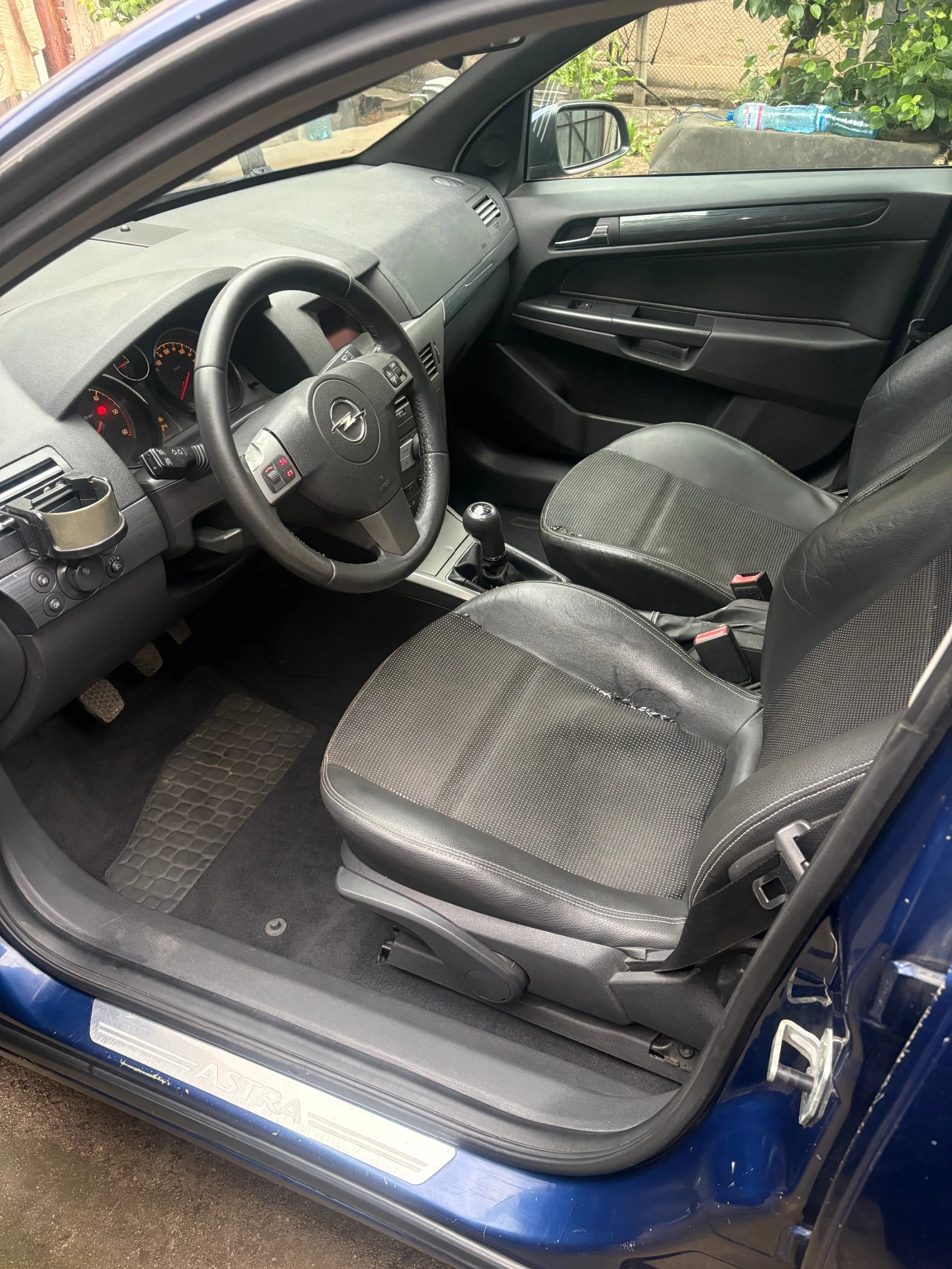 Opel Astra 1.7 CDTI, снимка 5 - Автомобили и джипове - 54496274