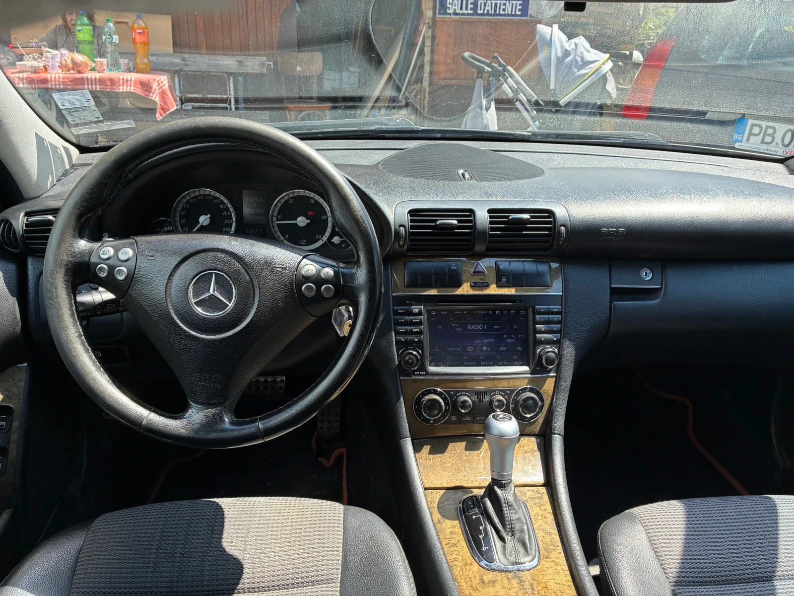 Mercedes-Benz C 320 W203, снимка 3 - Автомобили и джипове - 54668567