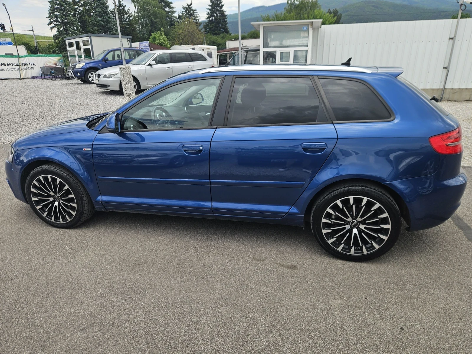 Audi A3 2, 0TDI QUATTRO S-LINE NAVI KOJA, снимка 7 - Автомобили и джипове - 54741195
