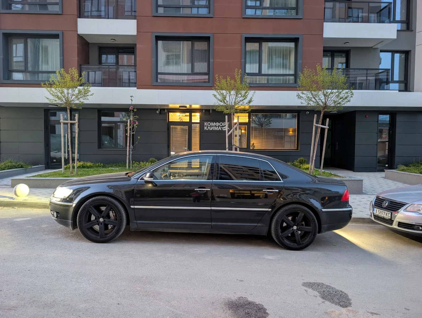 VW Phaeton 3.0 TDI, снимка 3 - Автомобили и джипове - 54856200