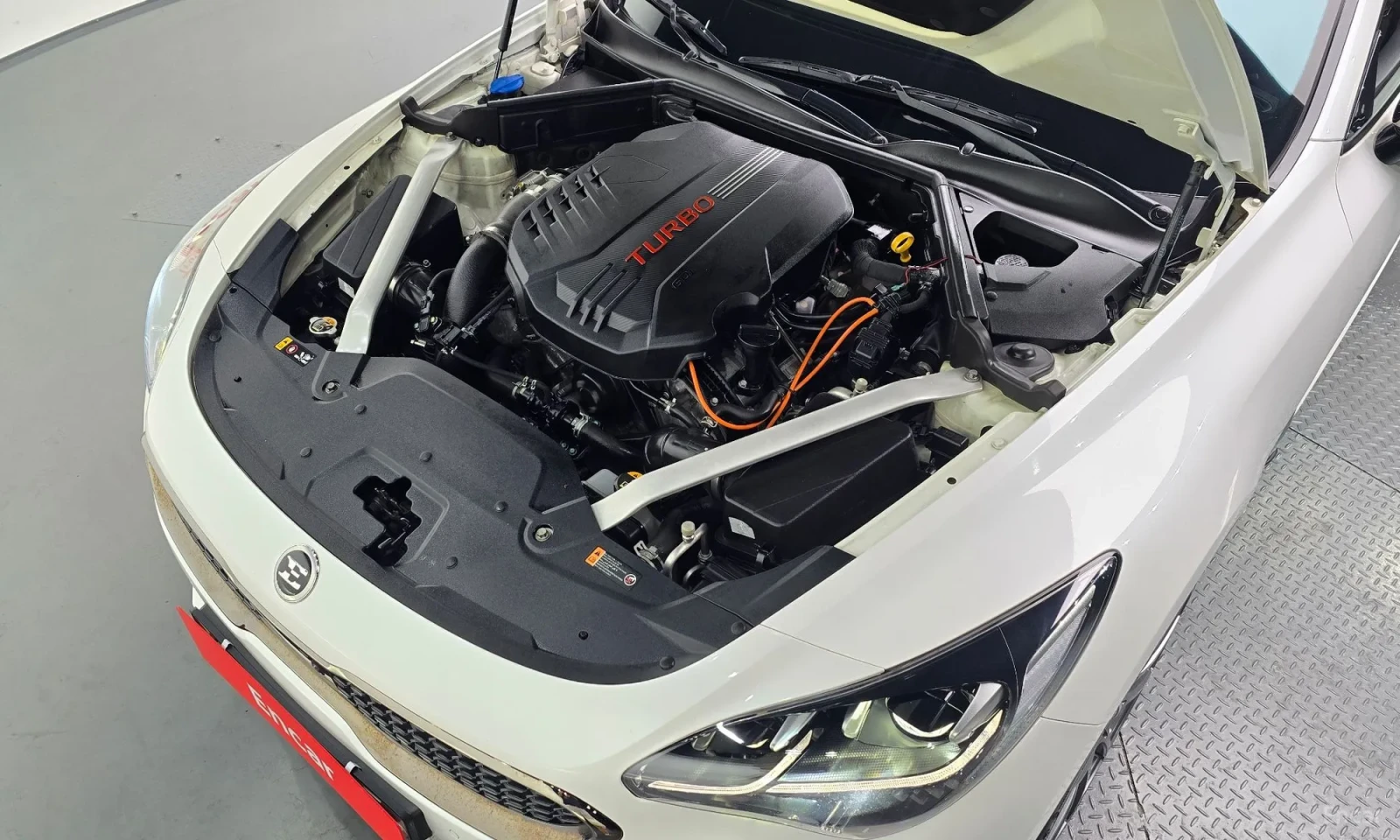 Kia Stinger GT* AWD* 90000km!!!, снимка 6 - Автомобили и джипове - 55055949