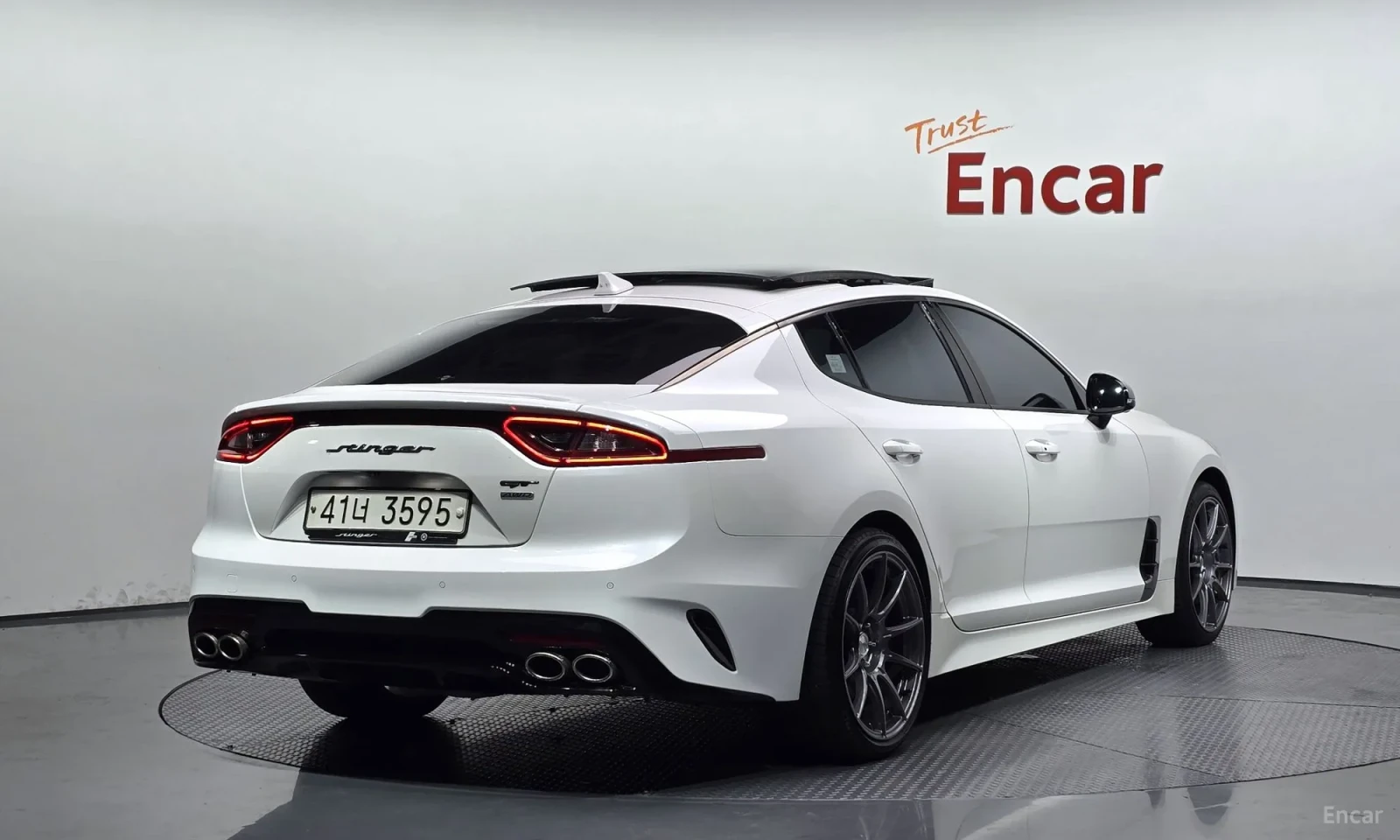 Kia Stinger GT* AWD* 90000km!!!, снимка 2 - Автомобили и джипове - 55055949