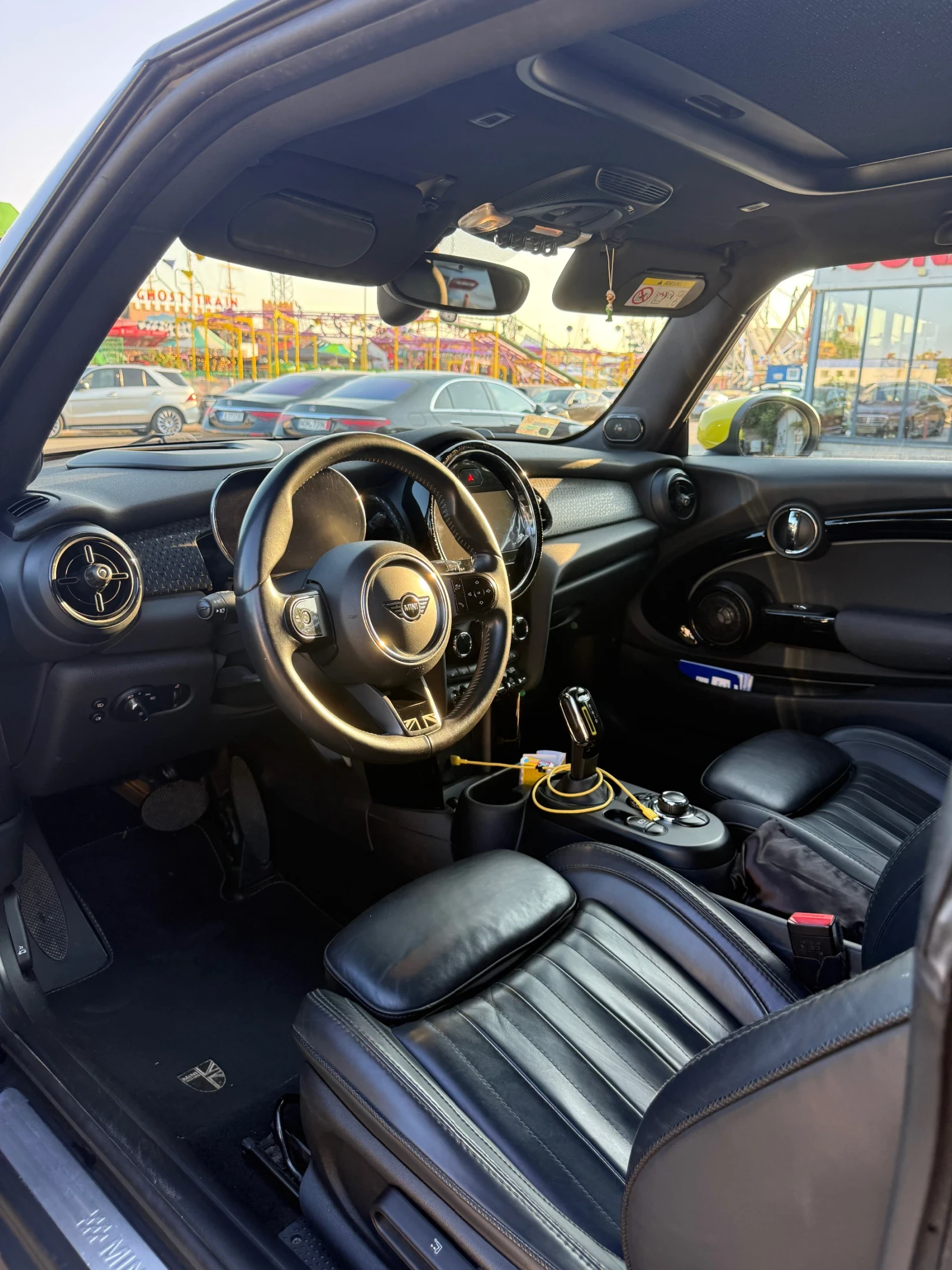 Mini Cooper s YOURS, снимка 10 - Автомобили и джипове - 55352239
