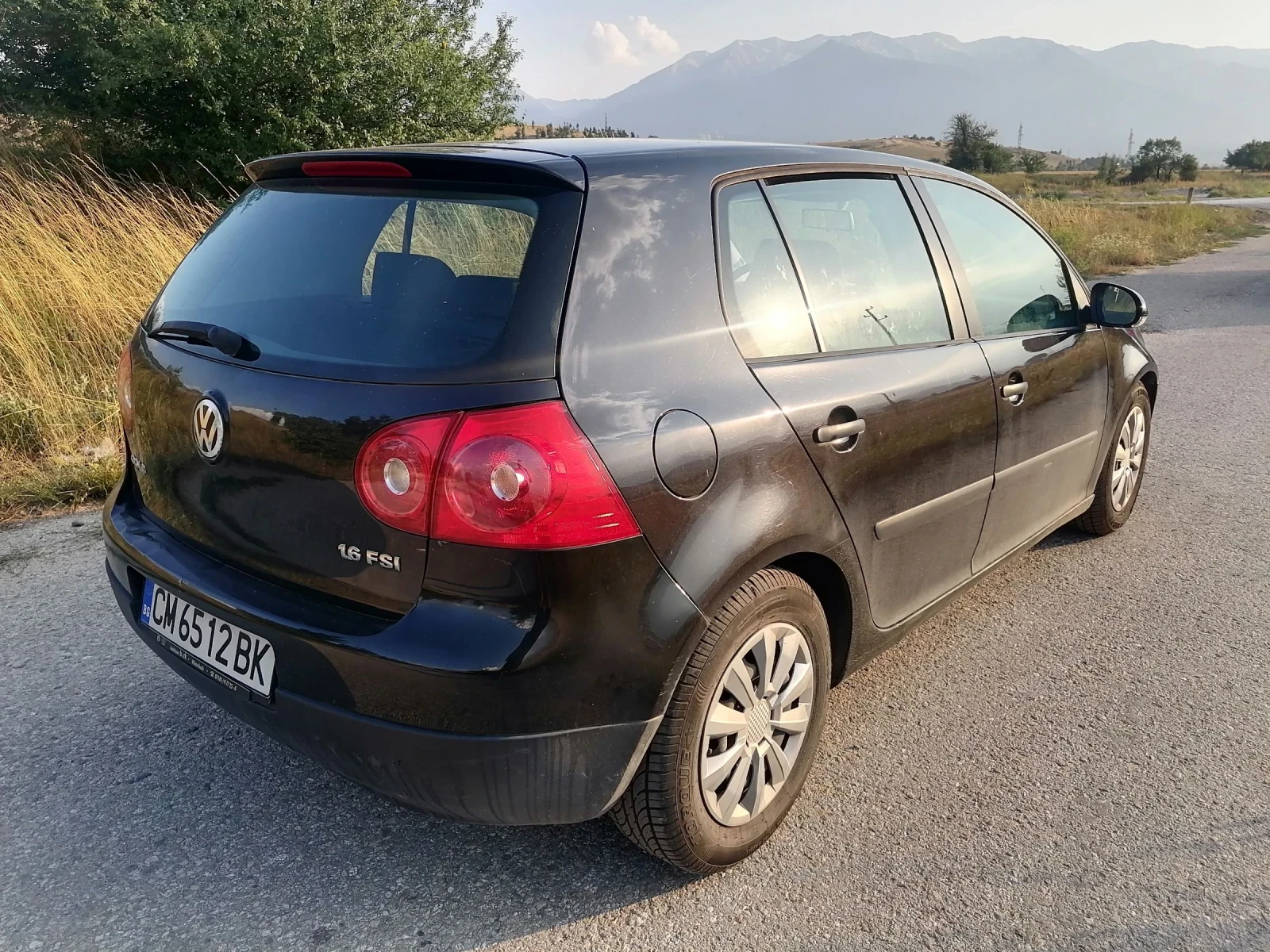 VW Golf 1.6FSI/4врати/Климатик , снимка 4 - Автомобили и джипове - 55373421