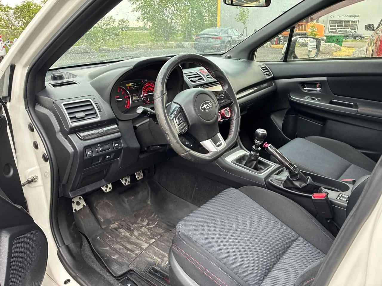 Subaru WRX * Pkg * АВТОКРЕДИТ БЕЗ ПЪРВОНАЧАЛНА ВНОСКА* , снимка 5 - Автомобили и джипове - 55442192