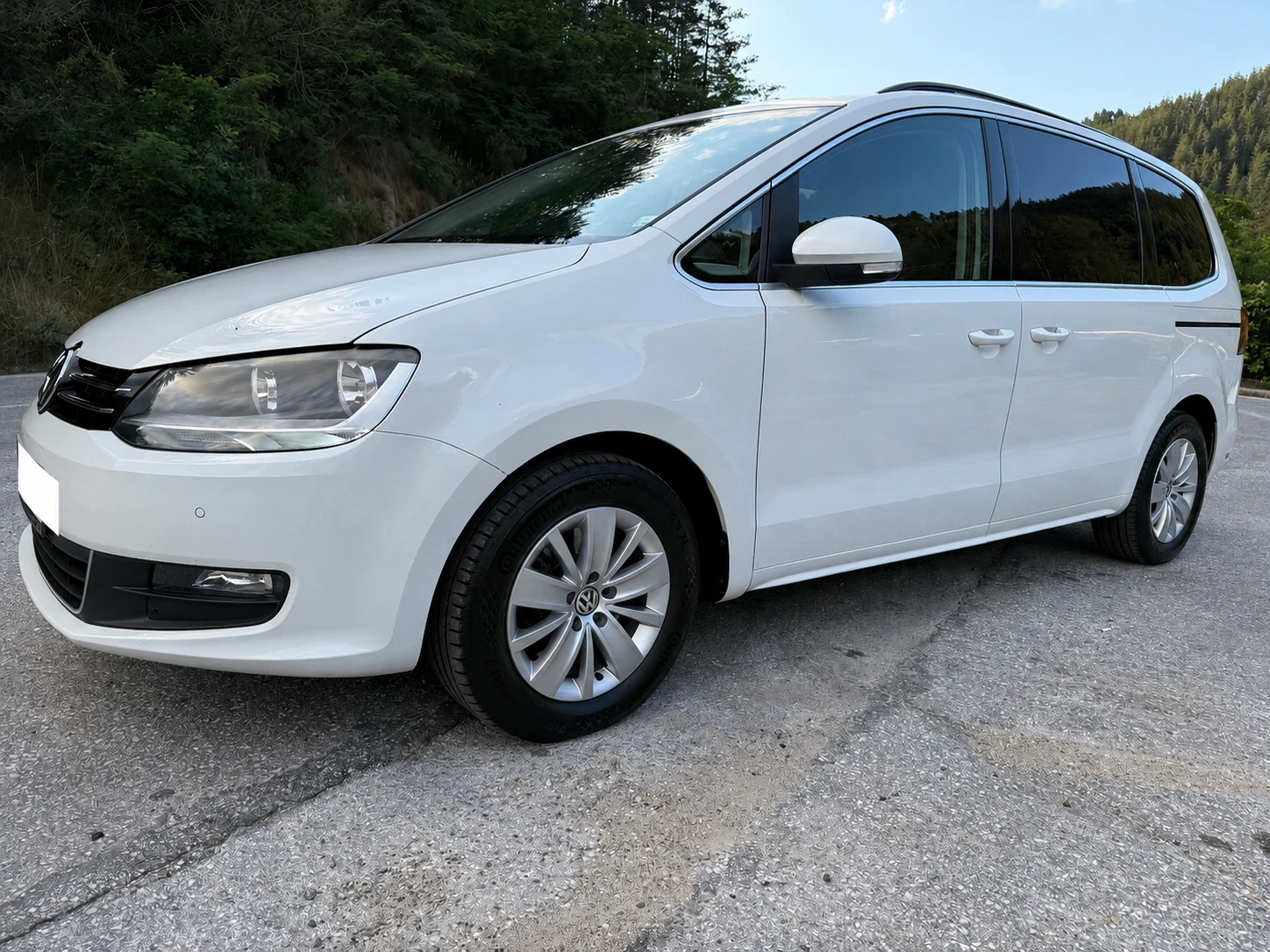 VW Sharan 2.0 TDI 150кс. Facelift, снимка 2 - Автомобили и джипове - 55661461
