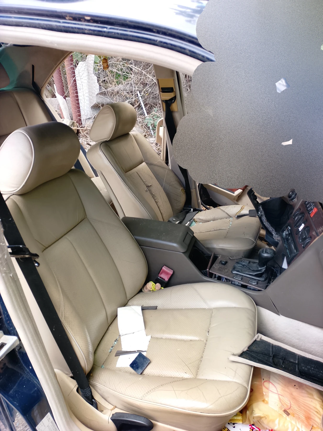 Mercedes-Benz C 180 Elegance, снимка 6 - Автомобили и джипове - 56113419