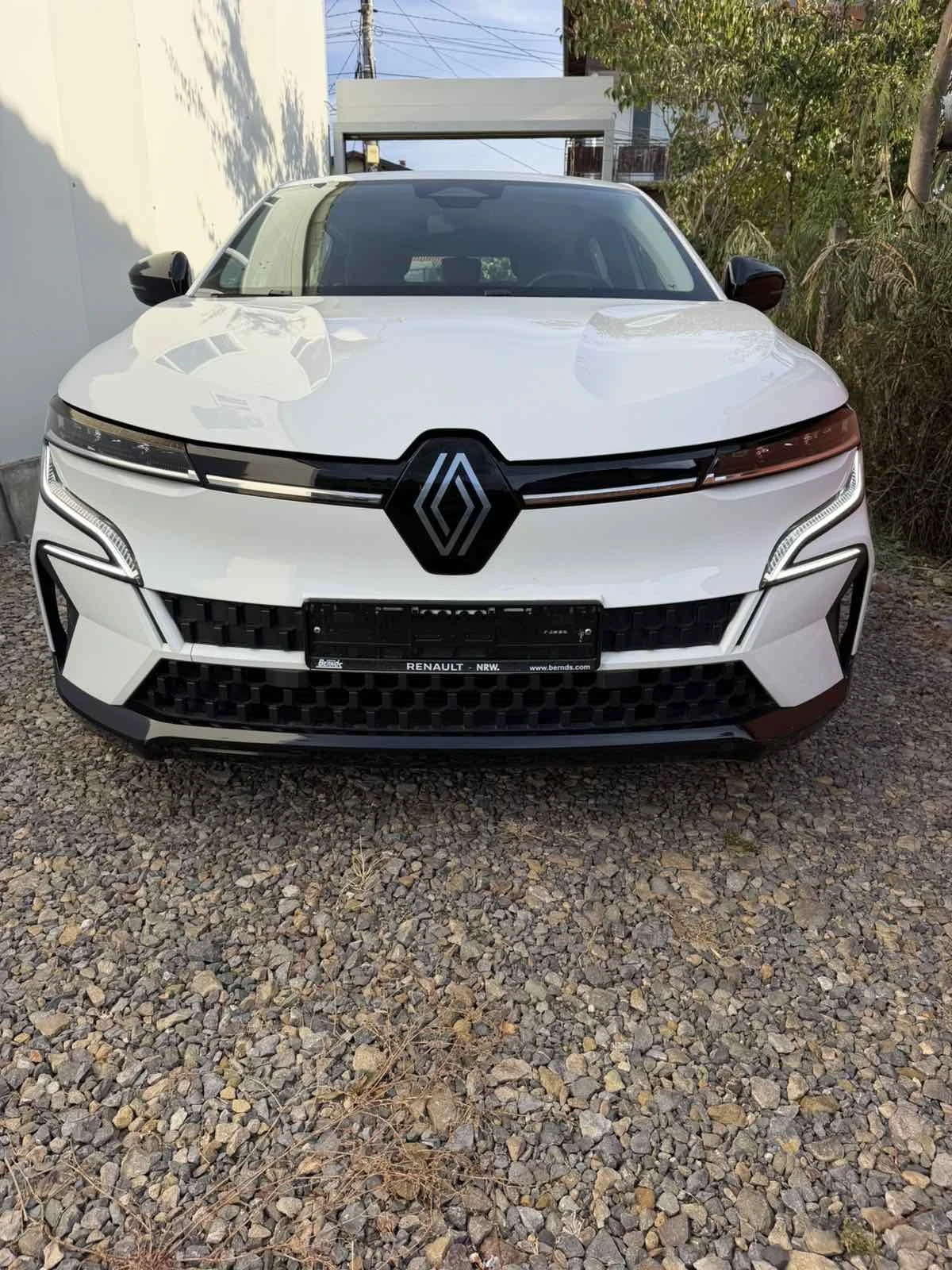 Renault Megane ГАРАНЦИОНЕН АВТОМОБИЛ, БЪРЗО ЗАРЕЖДАНЕ,  ТЕРМОПОМП