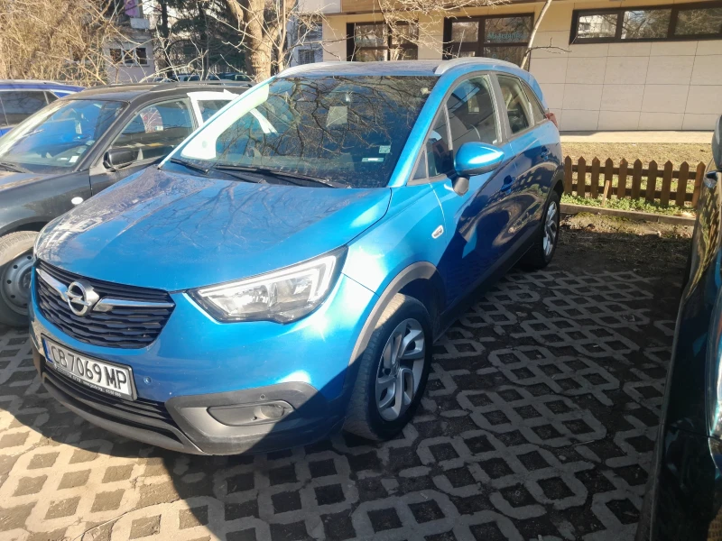 Opel Crossland X, снимка 2 - Автомобили и джипове - 49376983