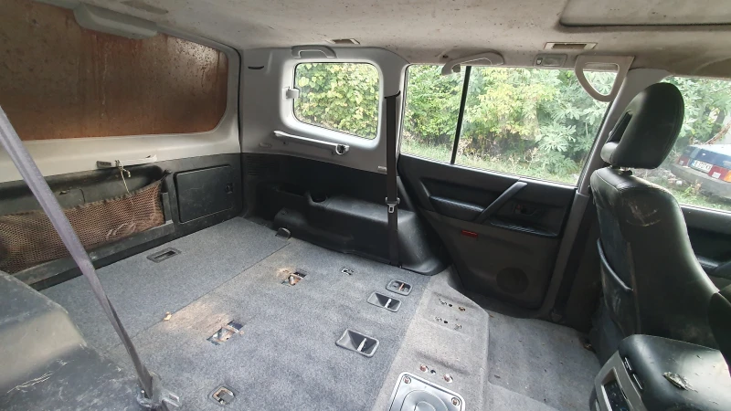 Mitsubishi Pajero, снимка 6 - Автомобили и джипове - 51922102