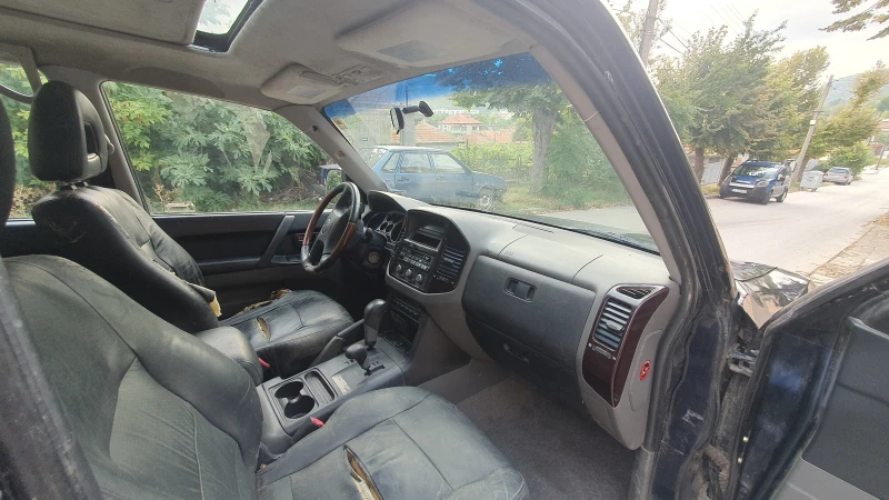 Mitsubishi Pajero, снимка 9 - Автомобили и джипове - 51922102