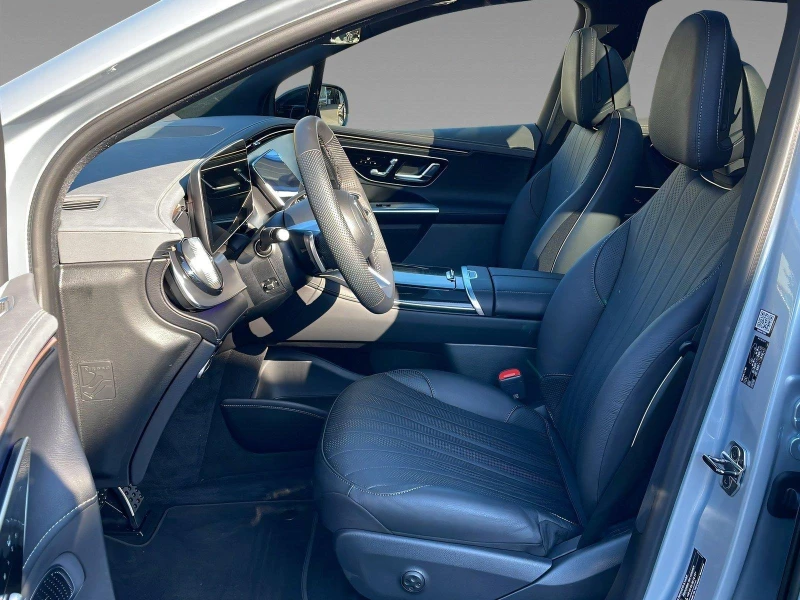 Mercedes-Benz EQE 300 SUV/AMG/NIGHT/PANO/DISTRONIC/360/, снимка 8 - Автомобили и джипове - 52065115