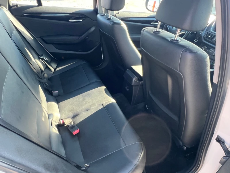 BMW X1, снимка 15 - Автомобили и джипове - 52068460