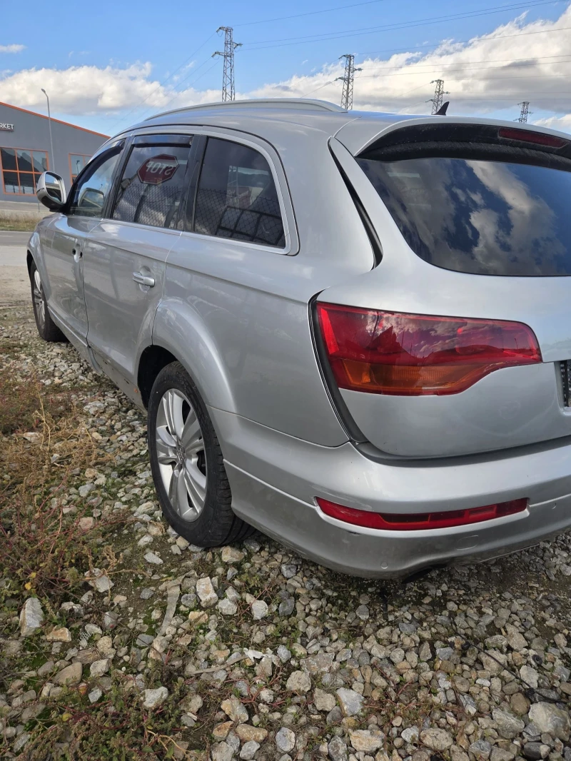 Audi Q7, снимка 9 - Автомобили и джипове - 52452199