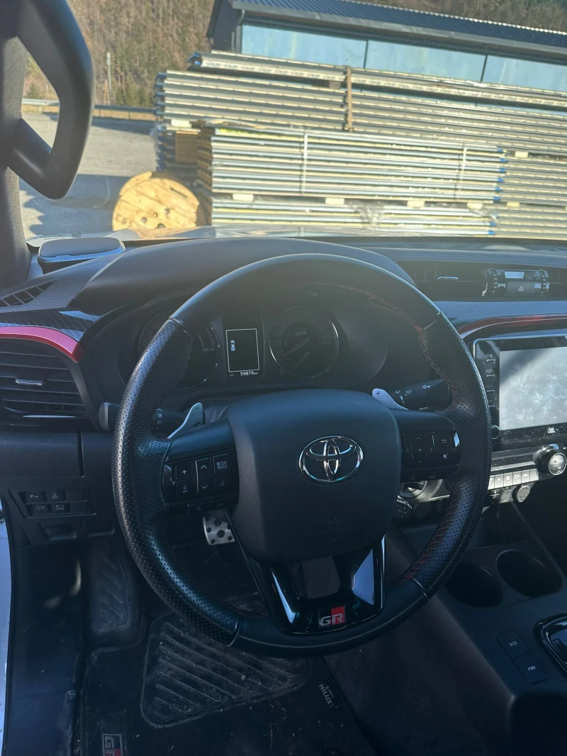 Toyota Hilux GR SPORT ЛИЗИНГ, снимка 15 - Автомобили и джипове - 52557735