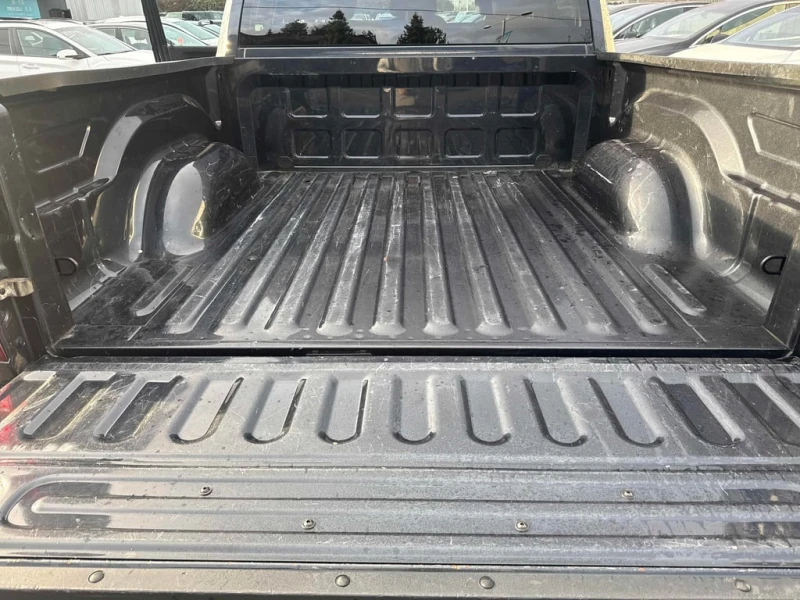 Dodge RAM 1500 * 4WD Crew Cab 140.5" Express * Ltd Avail* * C, снимка 11 - Автомобили и джипове - 53009058