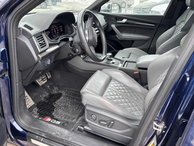 Audi SQ5 * Technik * DISTRONIC* PANORAMA* KEYLESS* , снимка 5 - Автомобили и джипове - 53567676