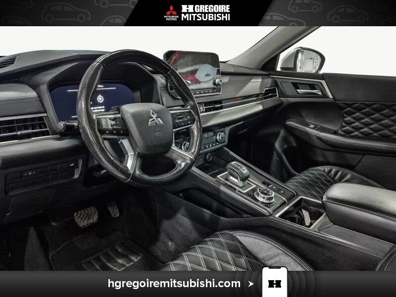 Mitsubishi Outlander SEL S* ПОДГРЕВ* 360 КАМЕРИ* ПАНОРАМА* 6+ 1, снимка 12 - Автомобили и джипове - 52561089