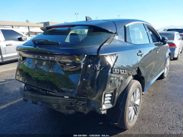 Nissan Ariya VENTURE+ * SPORT UTILITY* Фиксирана цена* , снимка 4 - Автомобили и джипове - 52943895