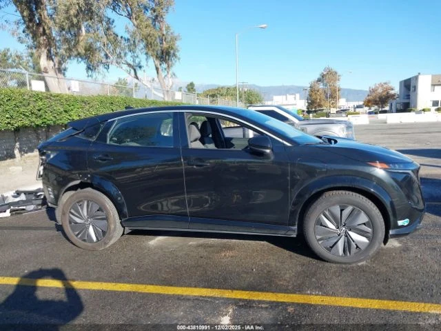 Nissan Ariya VENTURE+ * SPORT UTILITY* Фиксирана цена* , снимка 13 - Автомобили и джипове - 52943895