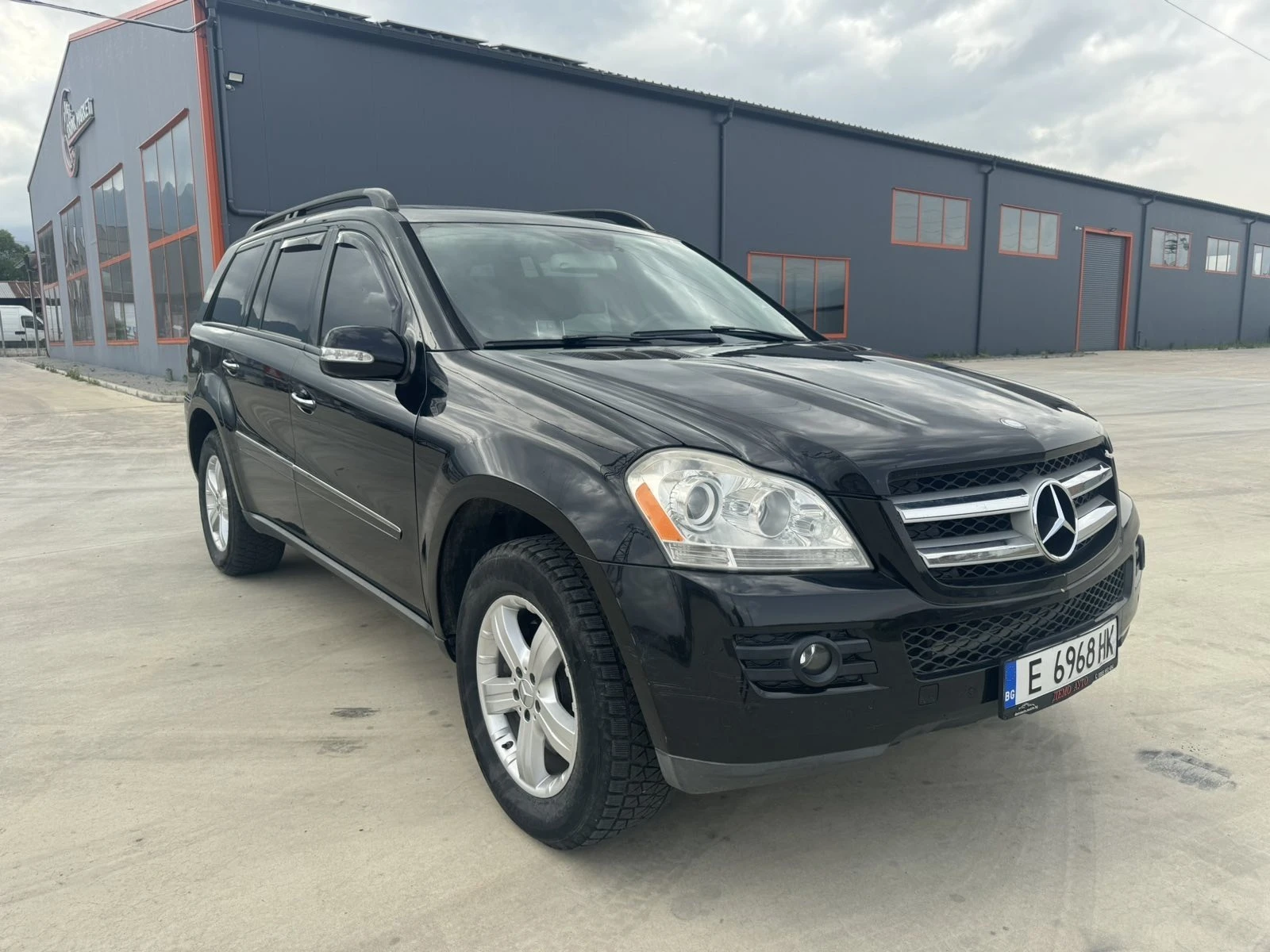 Mercedes-Benz GL 450 4.6 Benzin- Gaz  - изображение 7