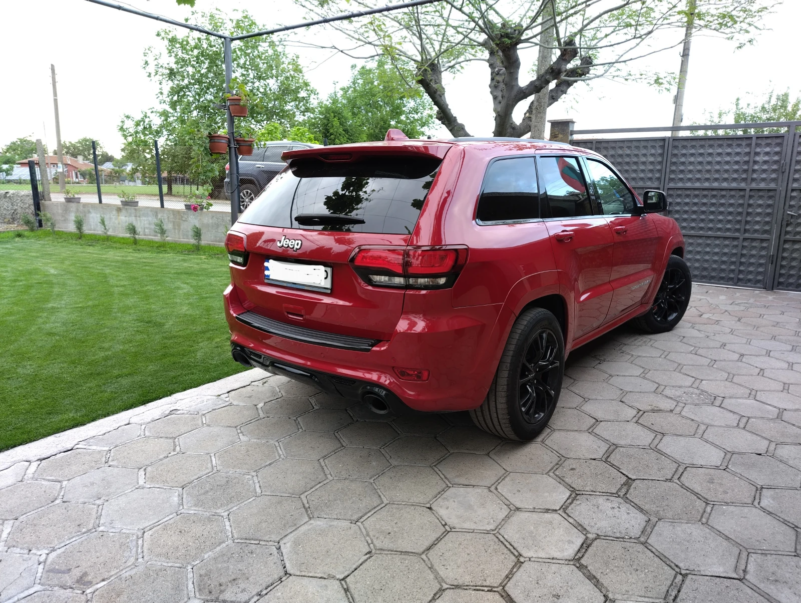 Jeep Grand cherokee 6.4 SRT - изображение 5