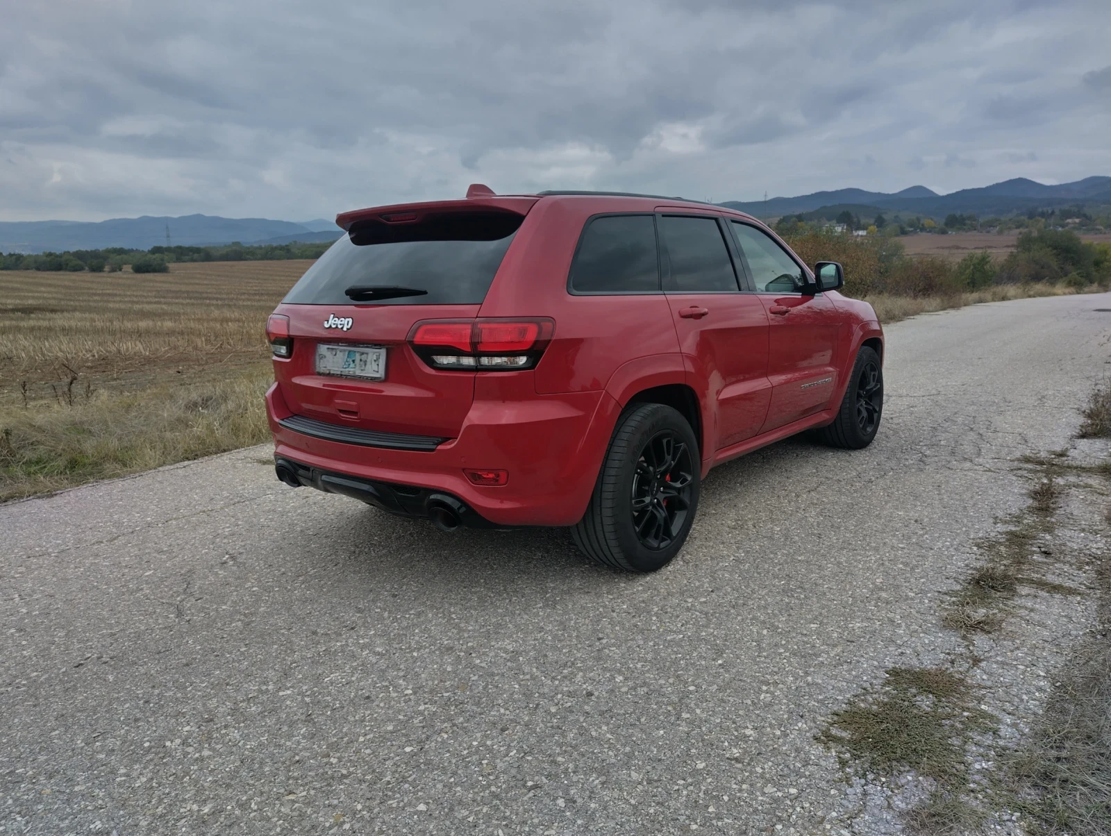 Jeep Grand cherokee 6.4 SRT - изображение 4