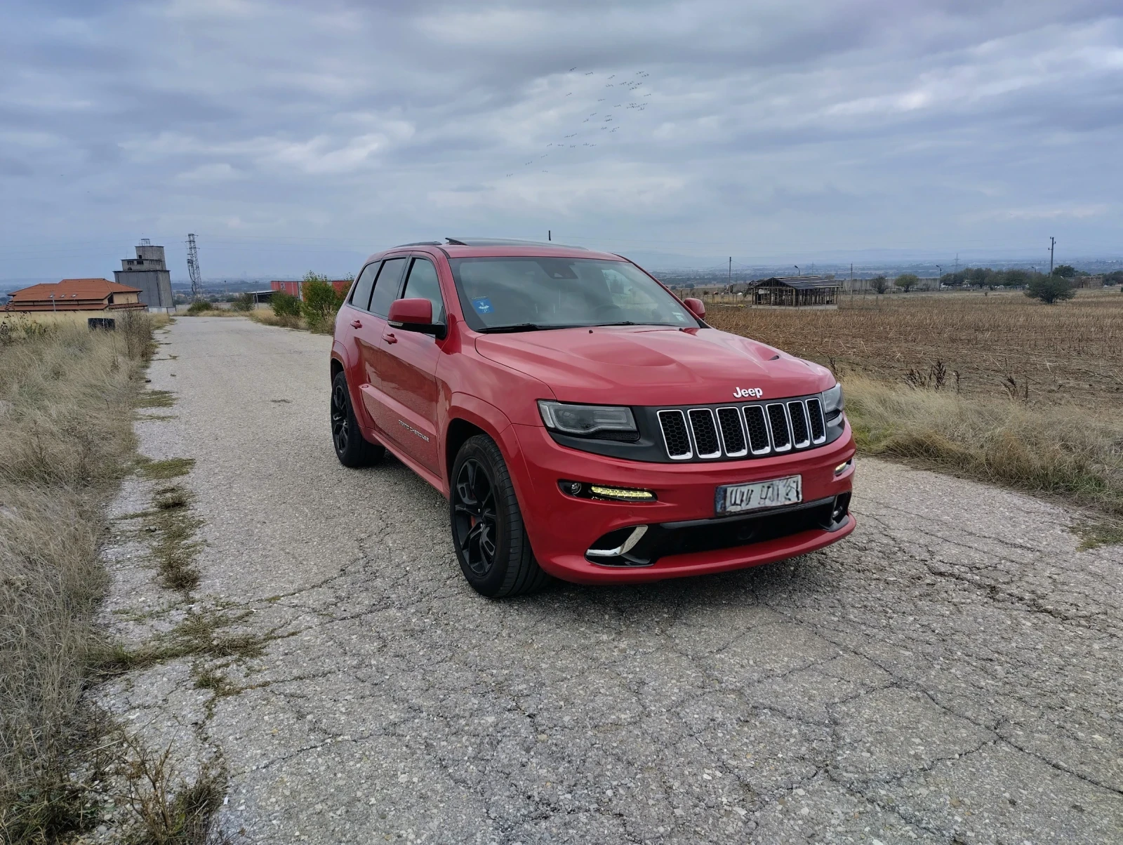 Jeep Grand cherokee 6.4 SRT - изображение 3