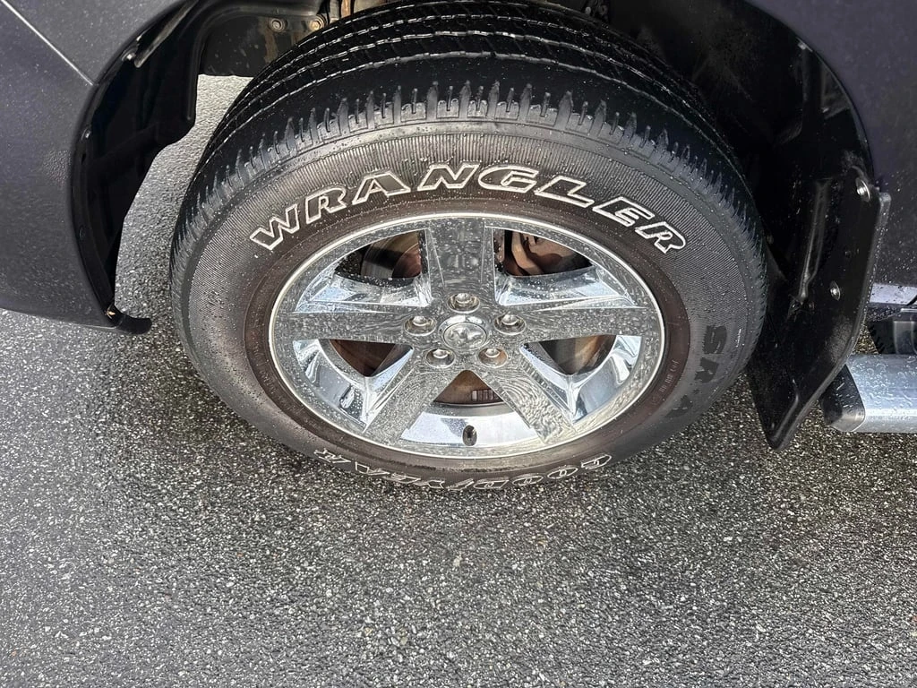 Dodge RAM 1500 * 4WD Crew Cab 140.5" Express * Ltd Avail* * C | Mobile.bg � ����������� 7