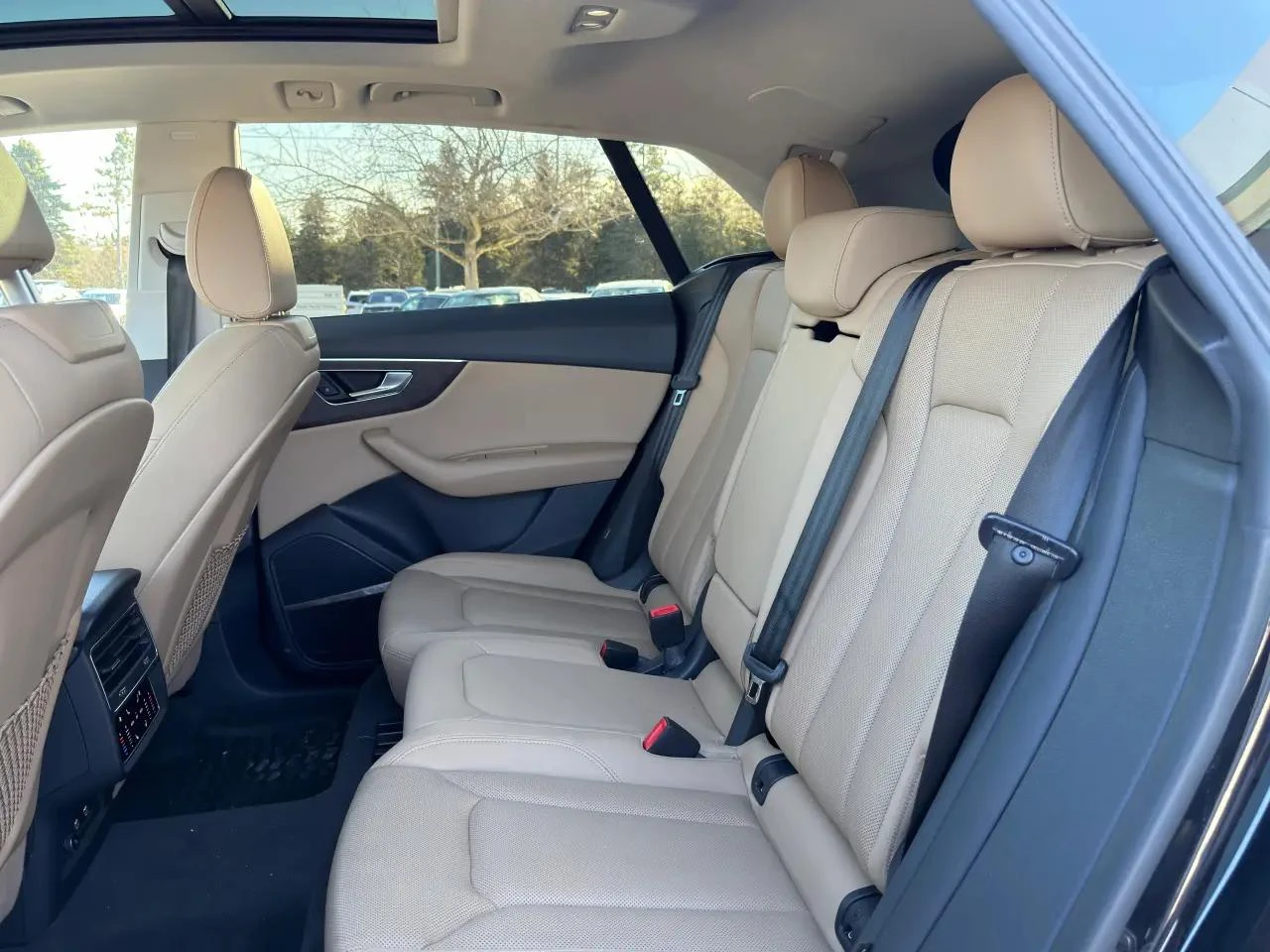 Audi Q8 Distronic* B&O* �����* 360* ����* ��� ��������� | Mobile.bg � ����������� 15