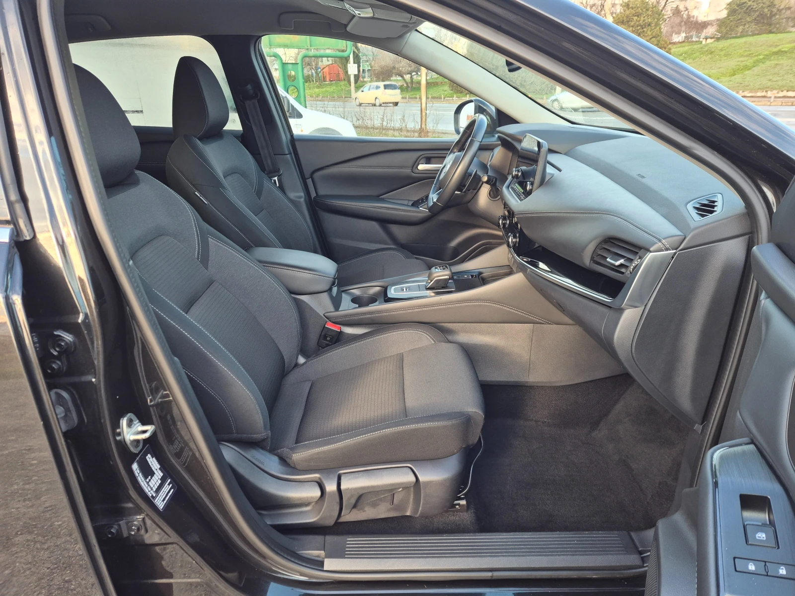 Nissan Qashqai 1.3i Hybrid - изображение 9