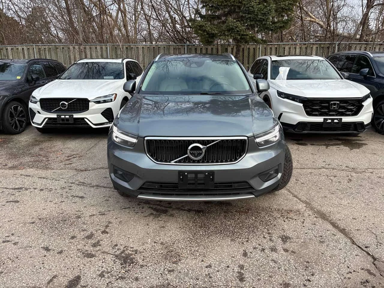Volvo XC40 T5 AWD Momentum  CARFAX | Mobile.bg � ����������� 6