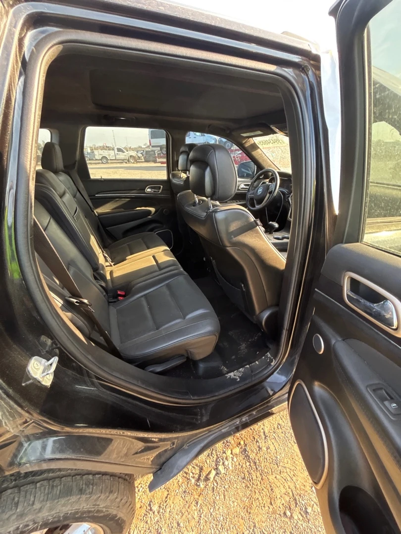 Jeep Grand cherokee  SUMMIT| ПОДГРЕВ| ОБДУХВАНЕ| ПАНОРАМА| FULL, снимка 12 - Автомобили и джипове - 54250628