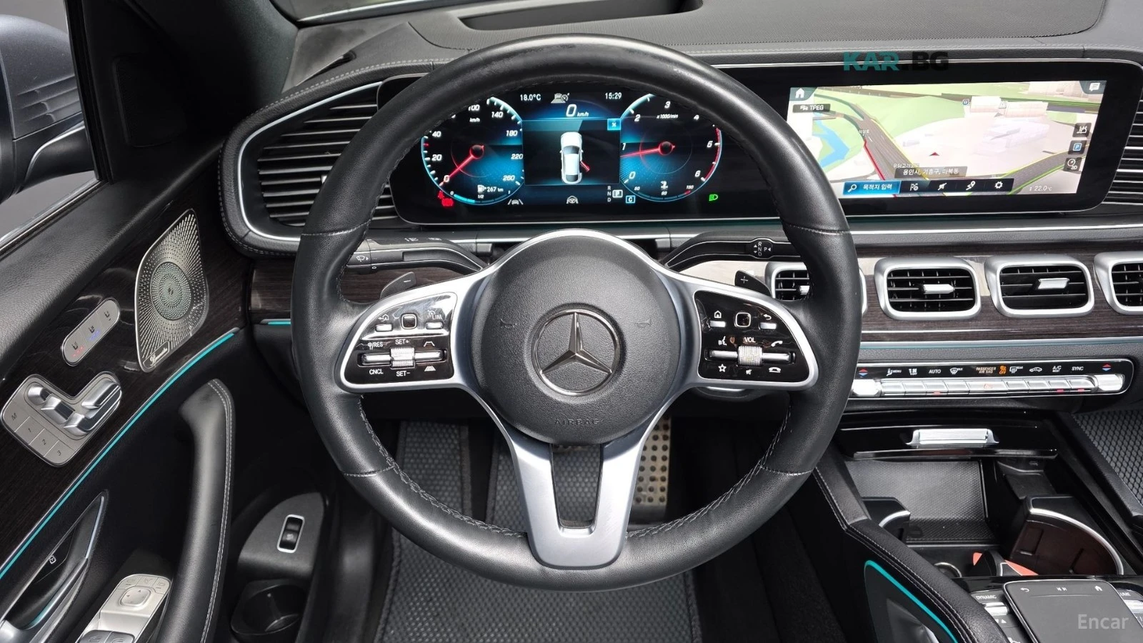 Mercedes-Benz GLE 400 4MATIC* AMG* ПОДГРЕВ* ОБДУХВАНЕ* 360* HUD* ПАНО* B, снимка 12 - Автомобили и джипове - 55313042