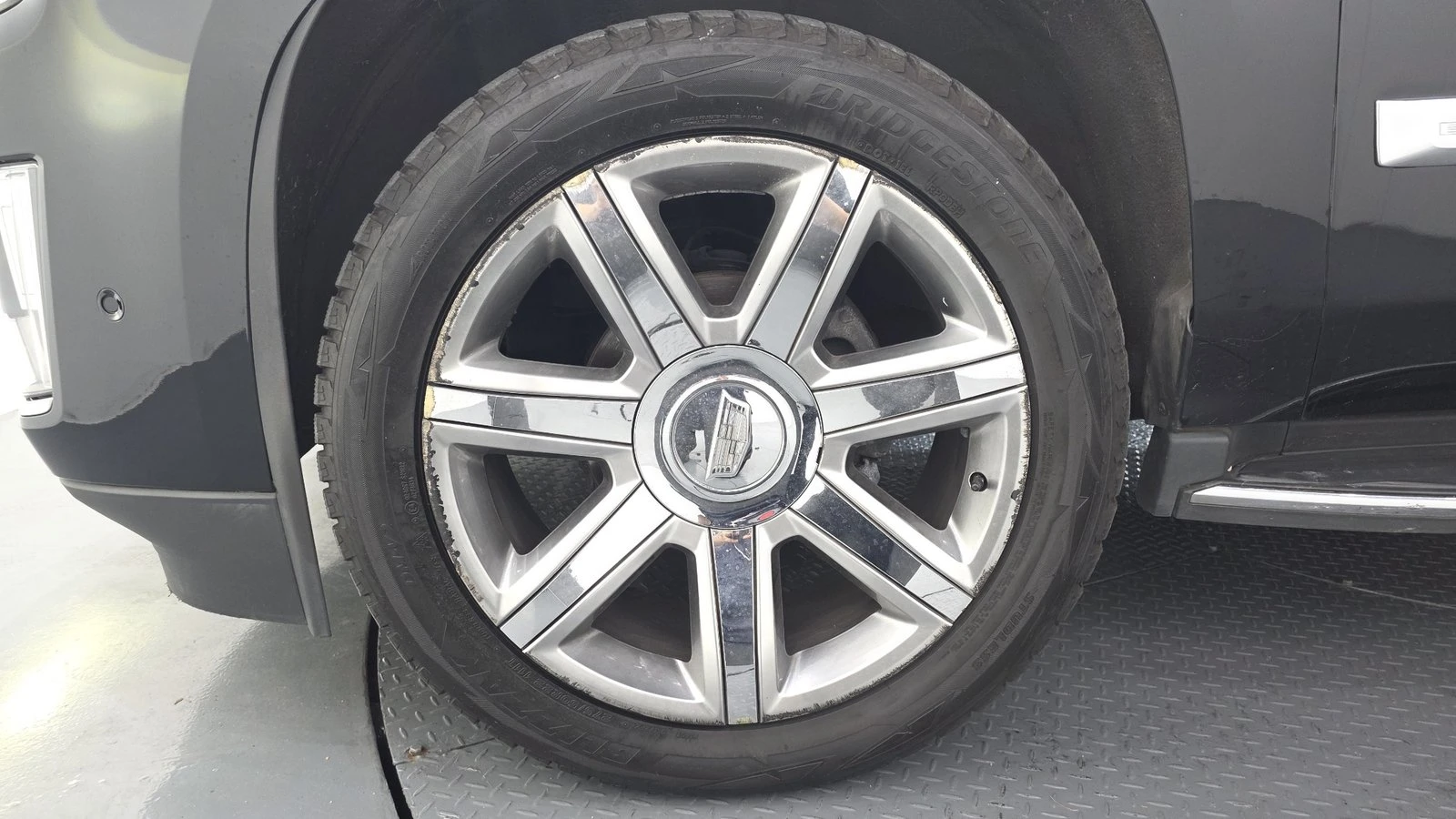 Cadillac Escalade 6.2* ЛЮК* 360* ПОДГРЕВ ВОЛАН* ЕЛ. БАГАЖНИК* КРАЙНА, снимка 5 - Автомобили и джипове - 55348723