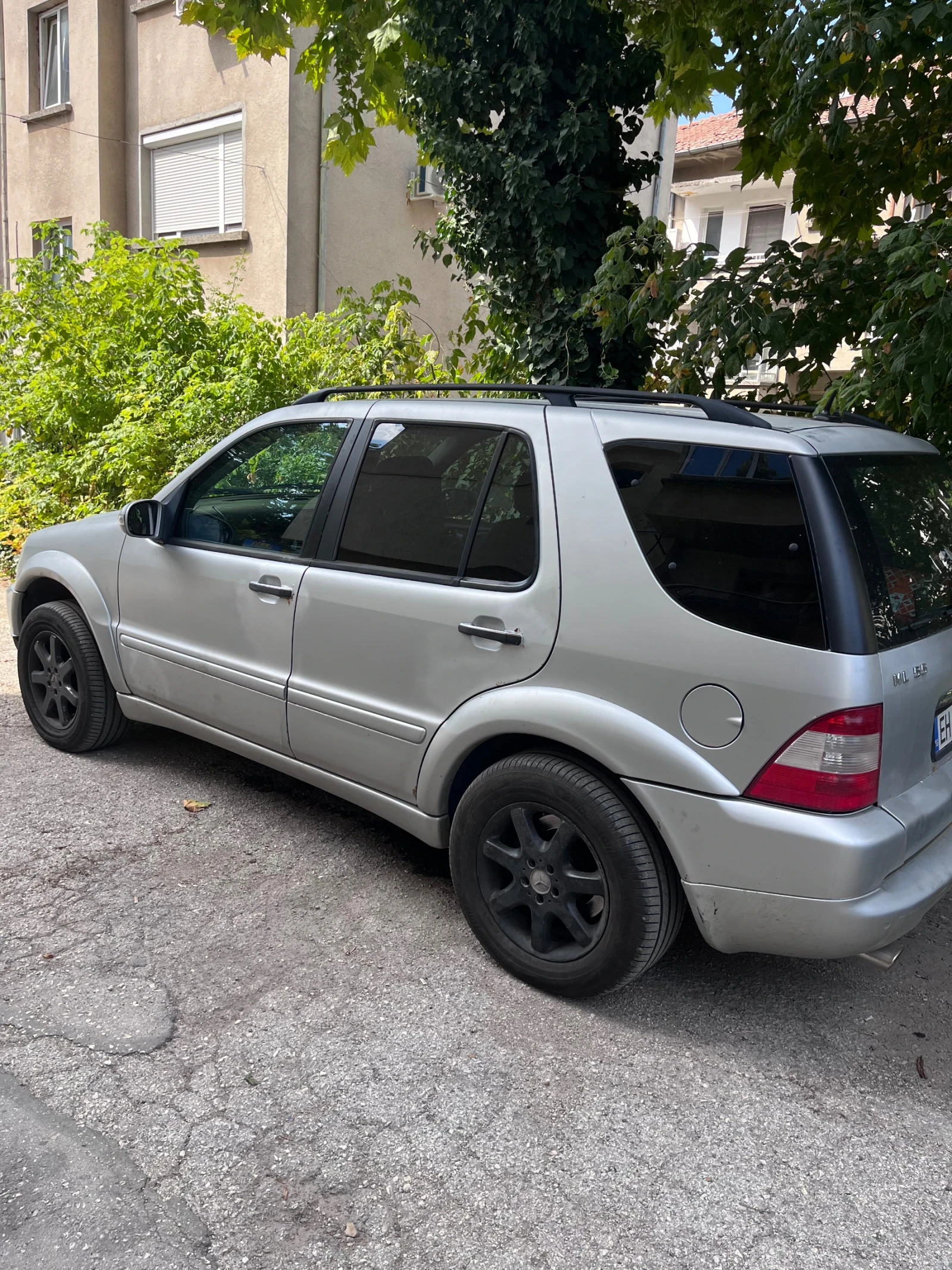 Mercedes-Benz ML 55 AMG, снимка 4 - Автомобили и джипове - 55837145