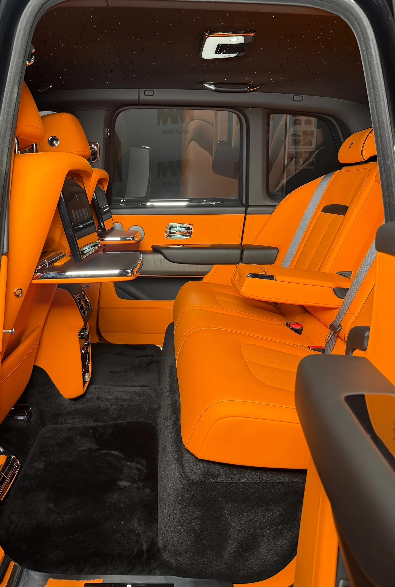 Rolls-Royce Cullinan Series II* Mandarin* ShootingStar | Mobile.bg � ����������� 15