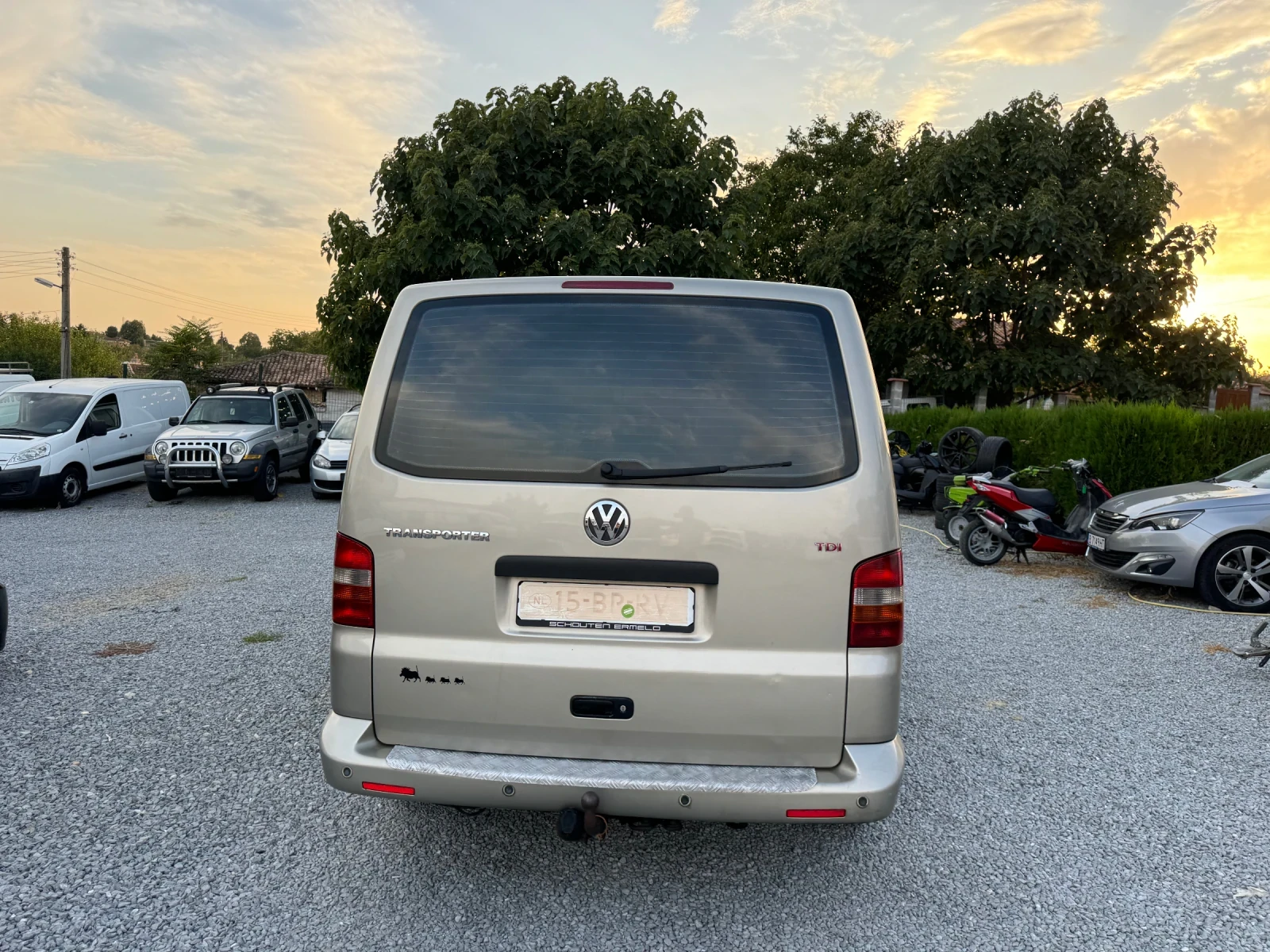 VW T5 2.5тди 174к.с КЛИМАТИК - изображение 6