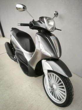 Piaggio Beverly 300ie, ABS/ASR, 2017  | Mobile.bg    8