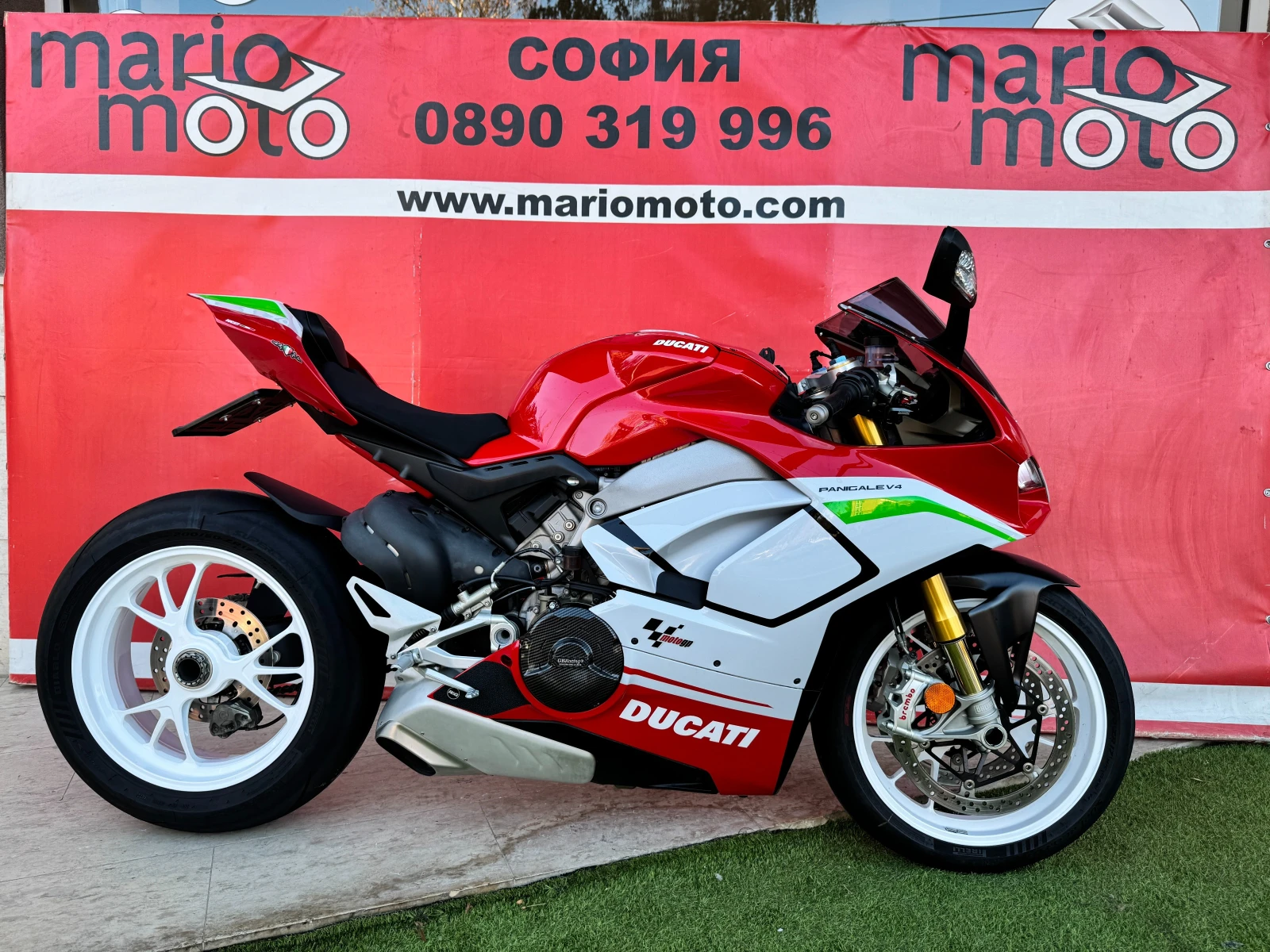 Ducati Panigale V4 OHLINS TRICOLORE