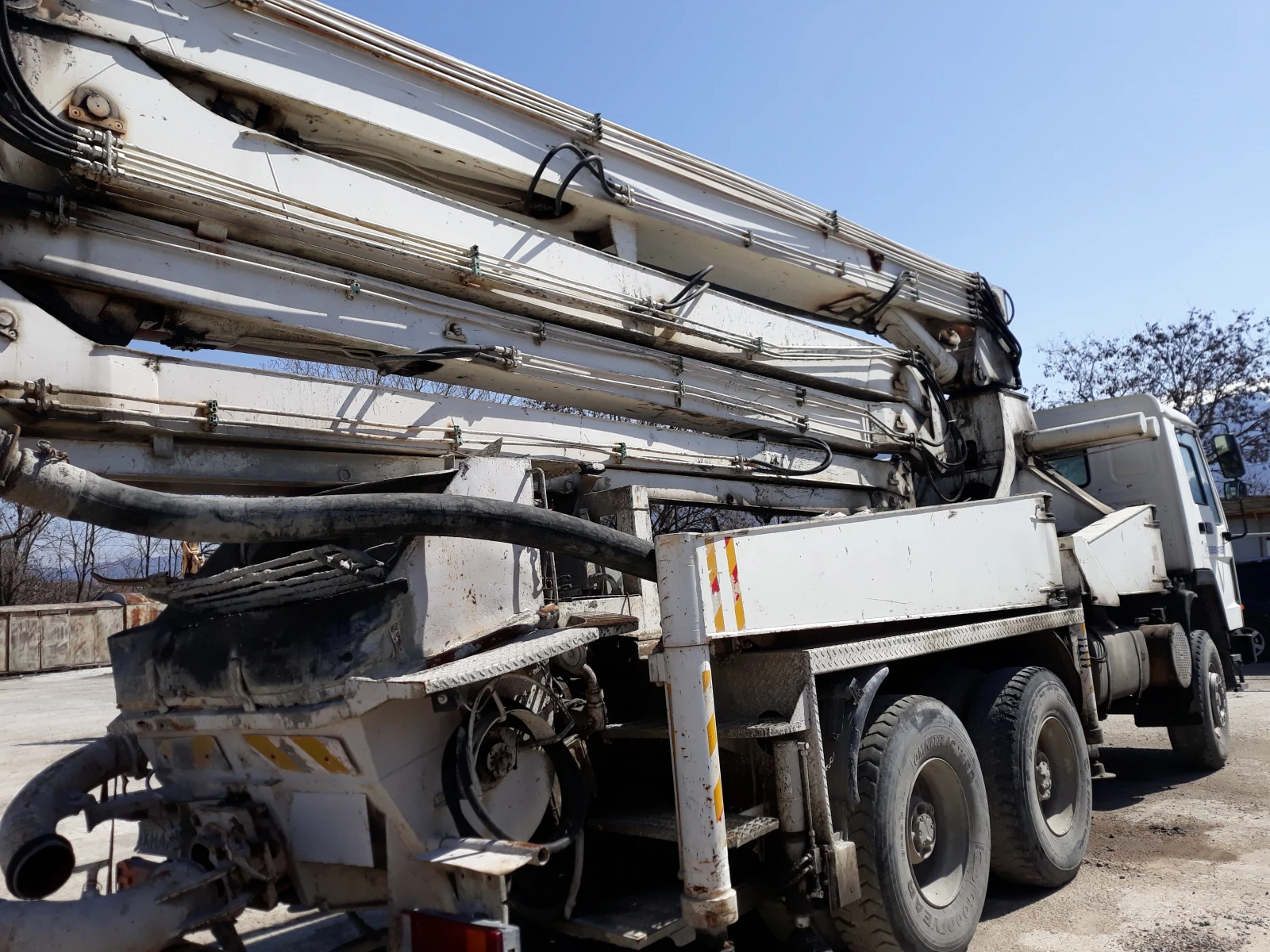 Бетон помпа Volvo фл 12420, снимка 4 - Индустриална техника - 53178932