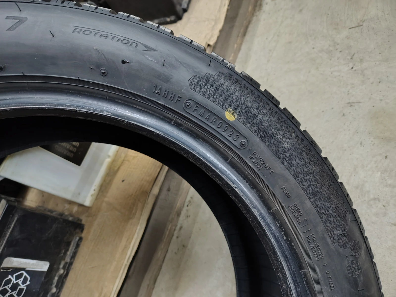 Гуми Зимни 205/55R17, снимка 8 - Гуми и джанти - 54103376